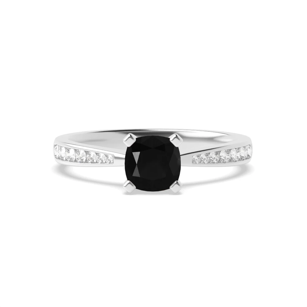 4 Prong Classic tapered shank Engagement Rings