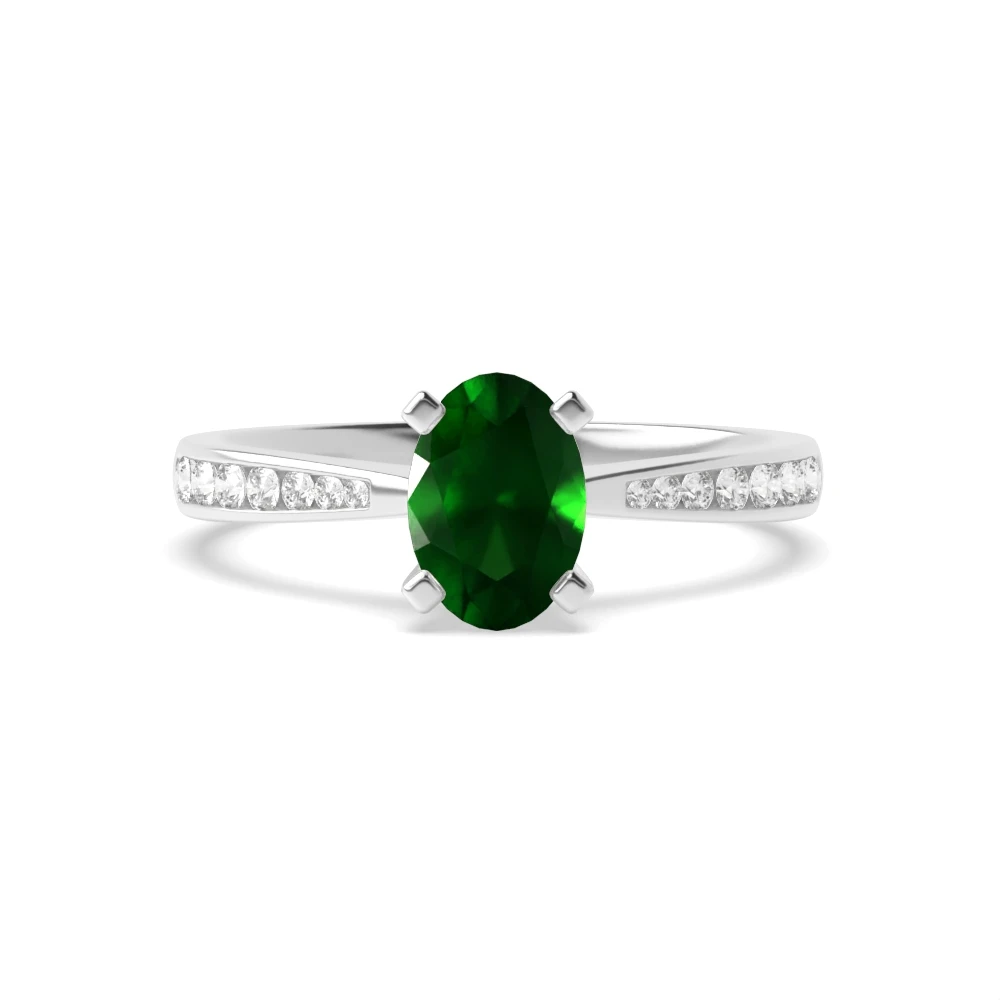 4 Prong Classic tapered shank Engagement Rings