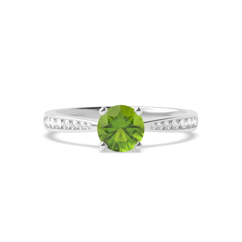 4 Prong Classic tapered shank Engagement Rings