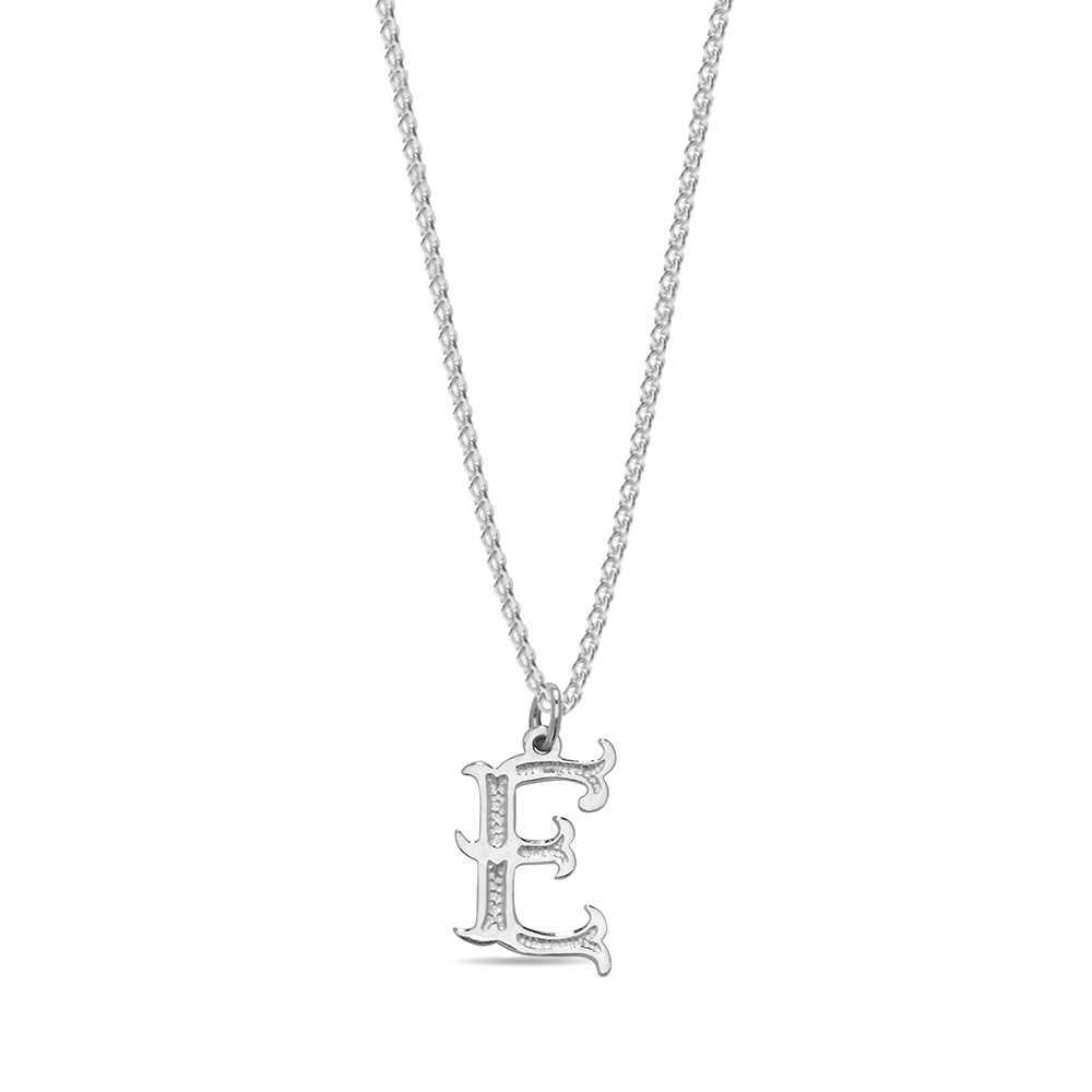 plain metal initial e pendant