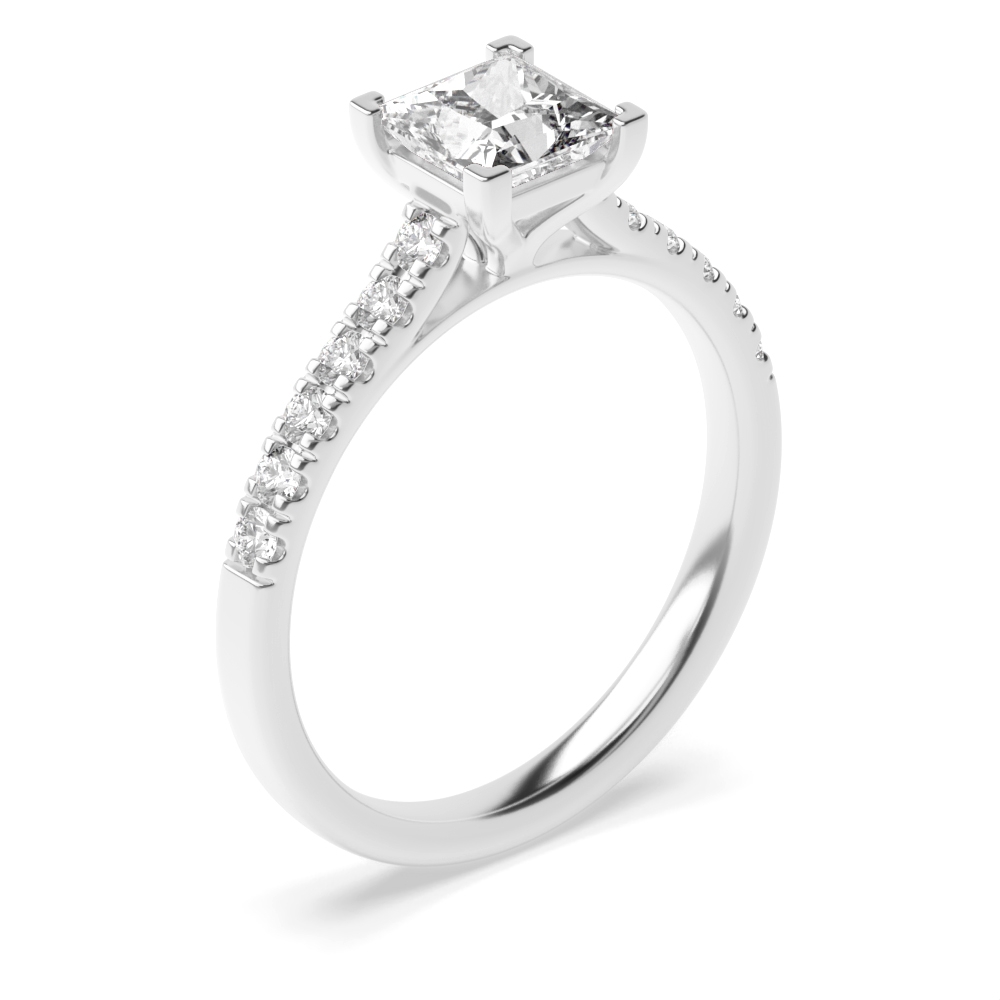 Corner Claw Setting Princess Diamond Side Stone Engagement Ring