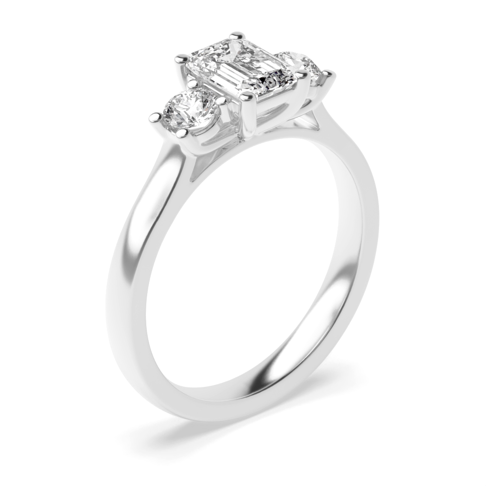 4 Prong Setting Emerald Trilogy Diamond Rings in Yellow / White Gold