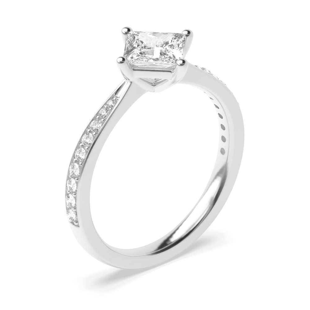 4 prong setting princess diamond engagement ring