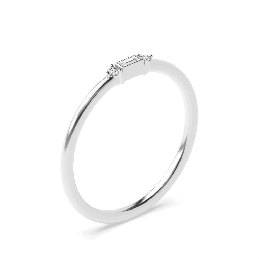Baguette And Round 4 Prong Petit Designer Diamond Ring