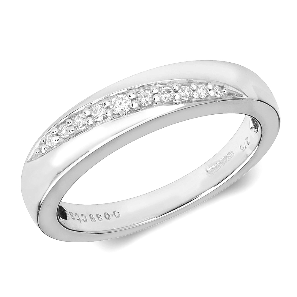 pave setting crossover round diamond ring