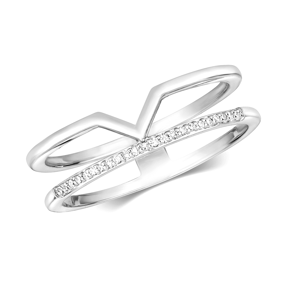 prong setting round diamond half eternity ring