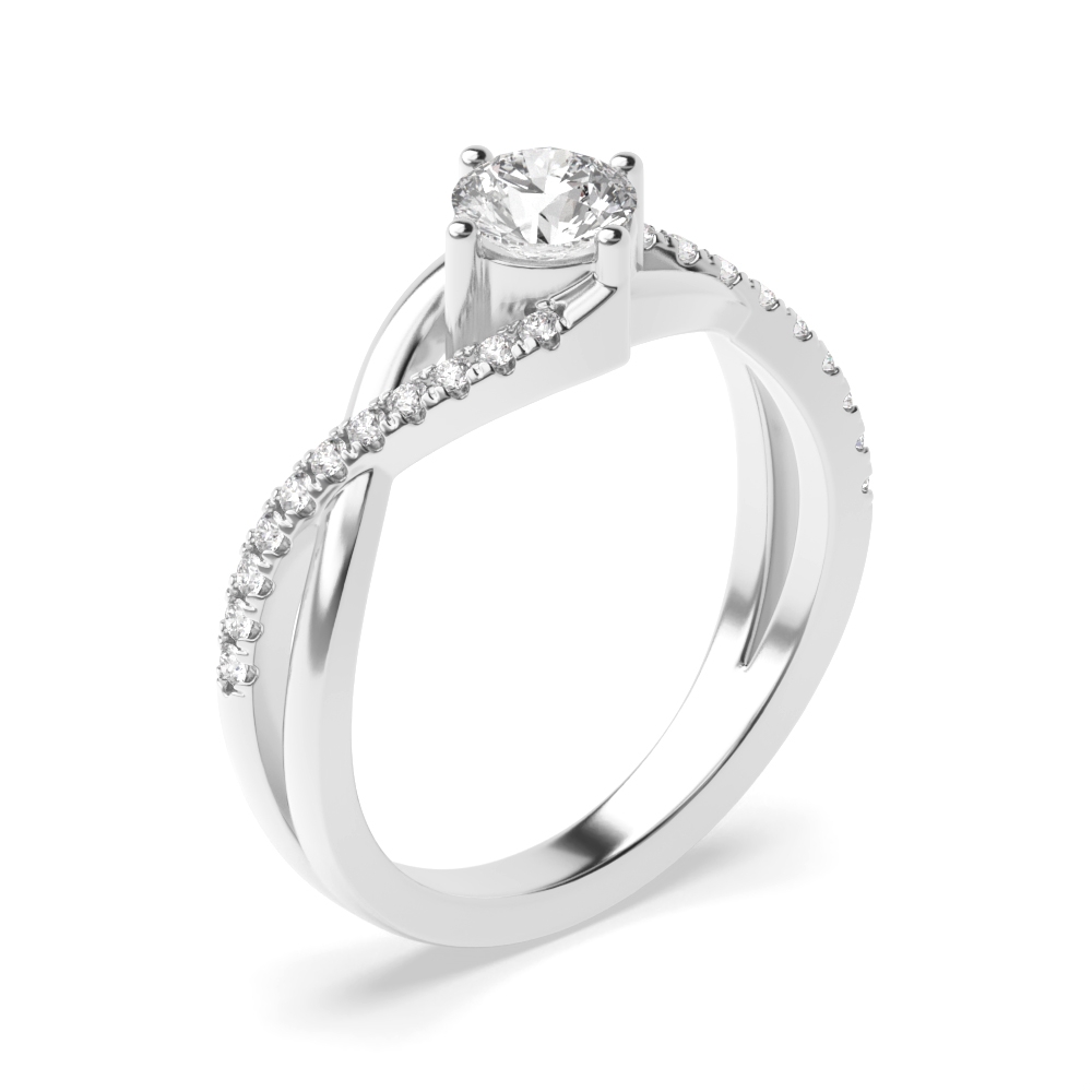 4 prong setting a beautiful round brilliant cut diamond ring with shoulder stone ring