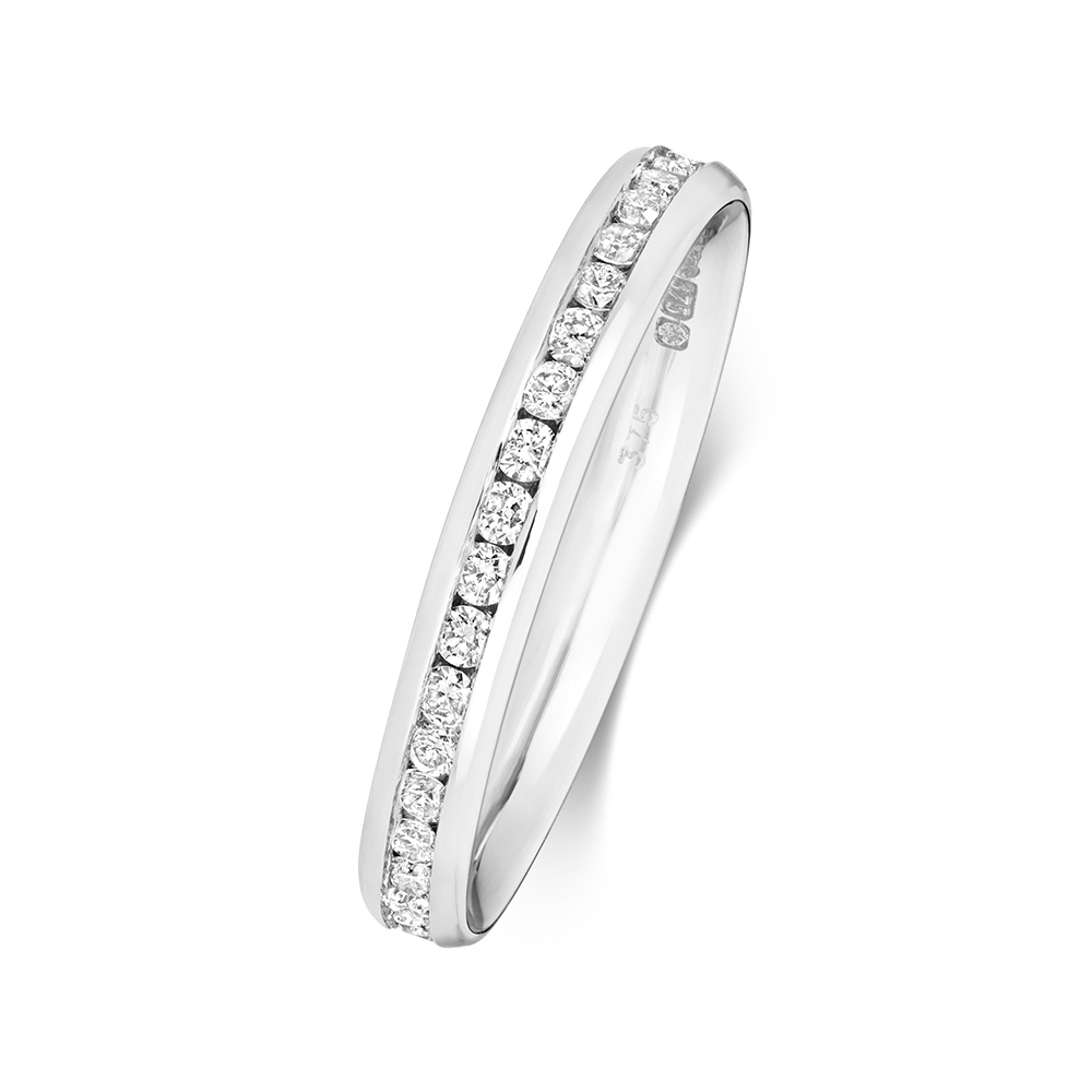 channel setting round shape diamond full eternity ring