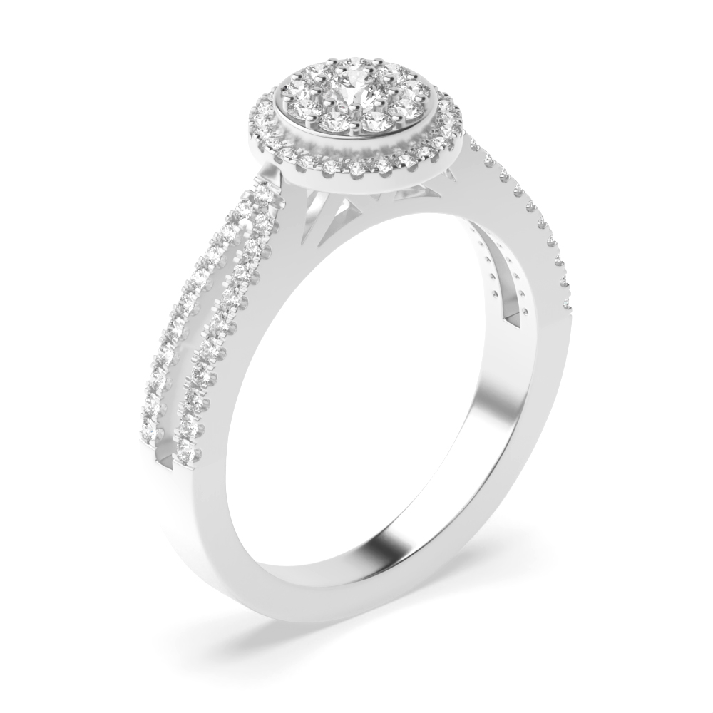4 prong setting round diamond and side diamond ring