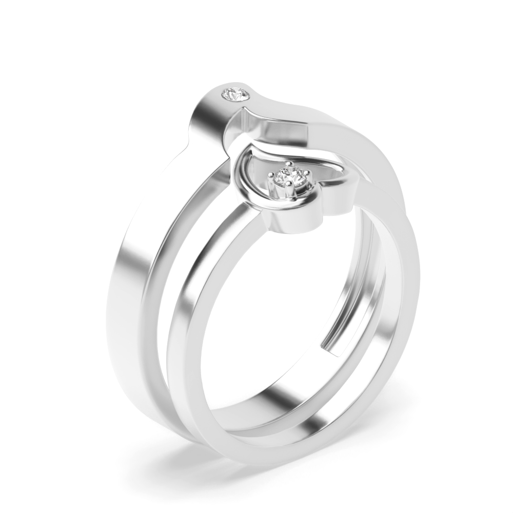 a unique style heart shape matching band for couple